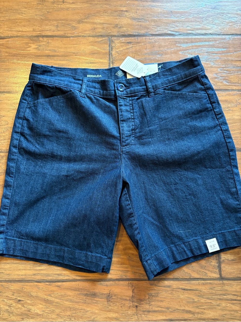 Women’s Dark Wash Denim Bermuda Shorts 9.5” St. John’s Bay NWT